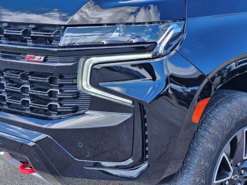 Used 2023 Chevrolet Tahoe Z71 w/ Luxury Package image 9