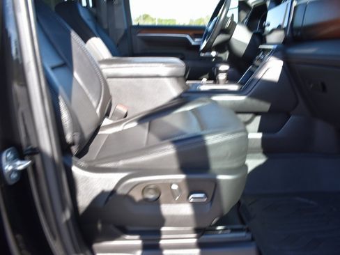 Certified 2022 GMC Sierra 1500 Denali image 8