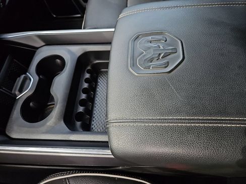 Used 2025 RAM 3500 Laramie AWD/4WD image 26