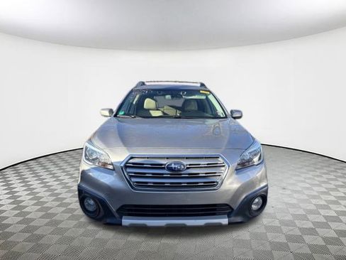 Used 2015 Subaru Outback 2.5i Limited image 2
