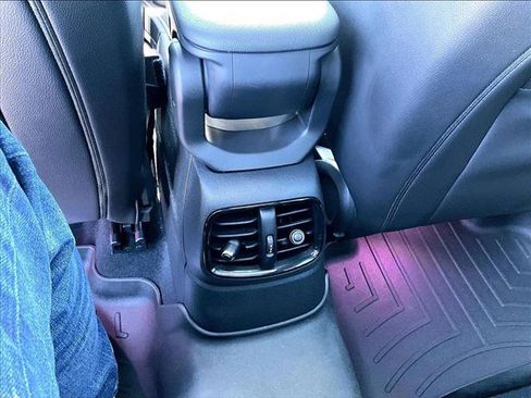 Used 2019 MINI Cooper Countryman S w/ Premium Package image 25