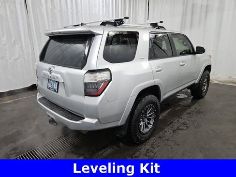 Used 2019 Toyota 4Runner SR5 image 3
