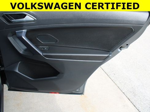 Certified 2021 Volkswagen Tiguan SE R-Line AWD/4WD image 23