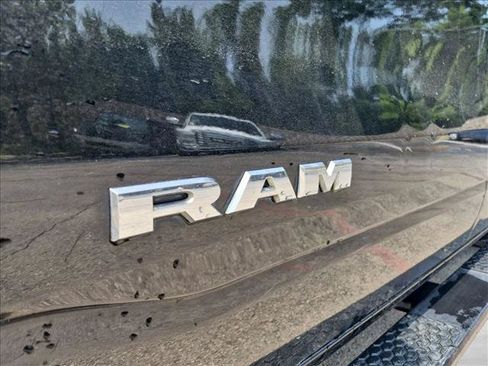 Used 2021 RAM 1500 Laramie RWD image 13