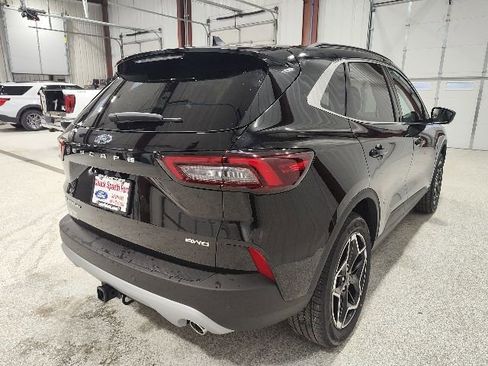 New 2026 Ford Escape Platinum w/ Premium Technology Package image 6