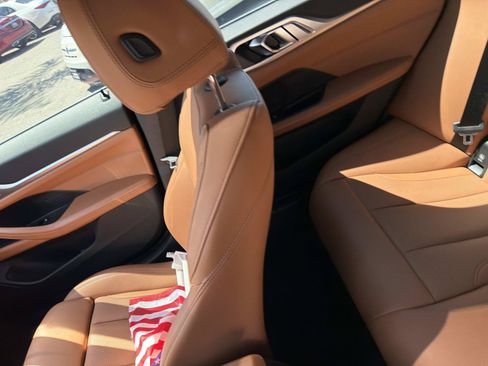 Used 2023 BMW i4 eDrive40 RWD image 8