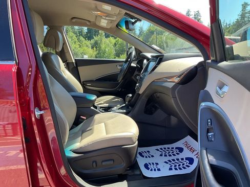 Used 2013 Hyundai Santa Fe GLS AWD/4WD image 16