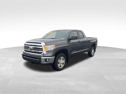 Used 2016 Toyota Tundra SR5 image 1
