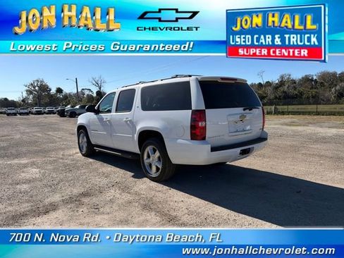Used 2012 Chevrolet Suburban LT w/ Luxury Package image 8