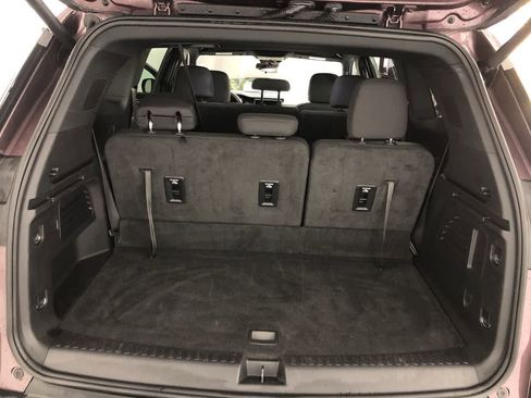 Used 2025 GMC Acadia Elevation image 8