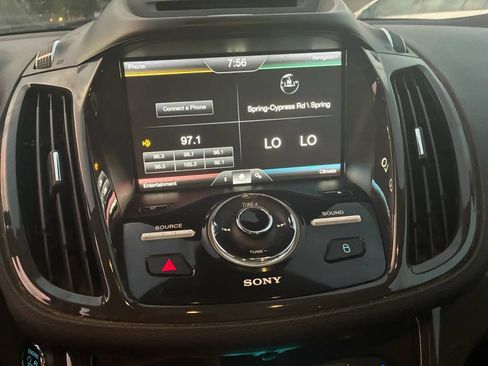 Used 2015 Ford Escape Titanium FWD image 14