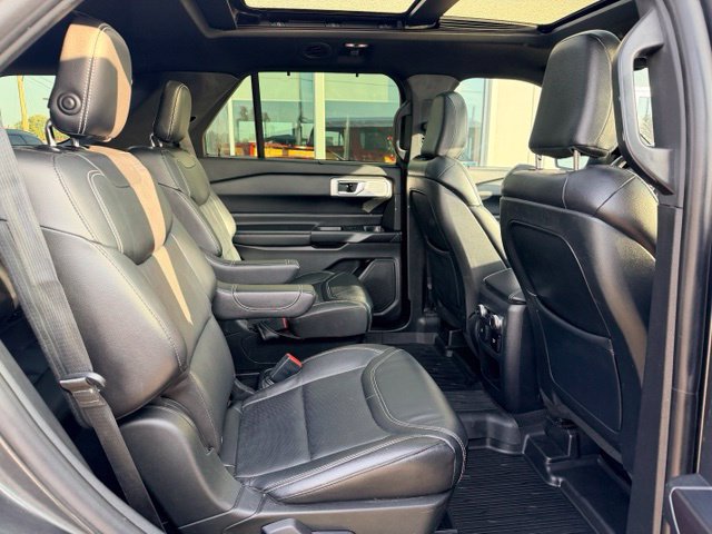 Used 2020 Ford Explorer ST w/ ST Street Pack AWD/4WD image 15