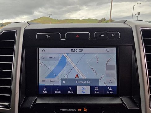 Used 2020 Ford F150 Lariat image 14