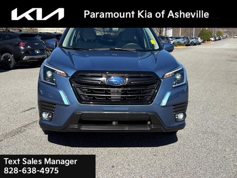 Used 2024 Subaru Forester Premium image 2