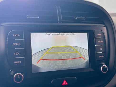 Used 2020 Kia Soul S FWD image 12
