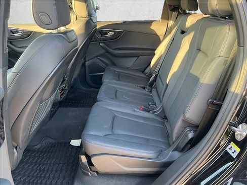 Used 2022 Audi Q7 2.0T Premium Plus image 13