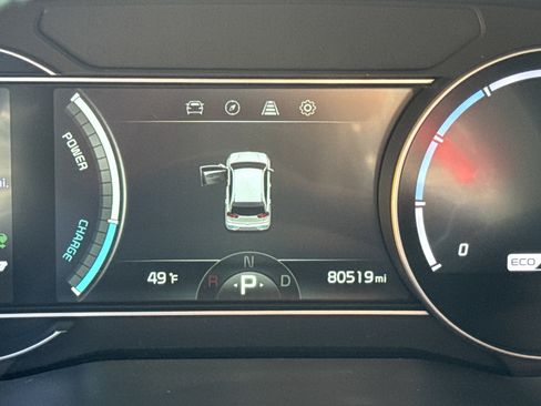 Used 2022 Kia Niro EX Premium w/ Cold Weather Package image 28