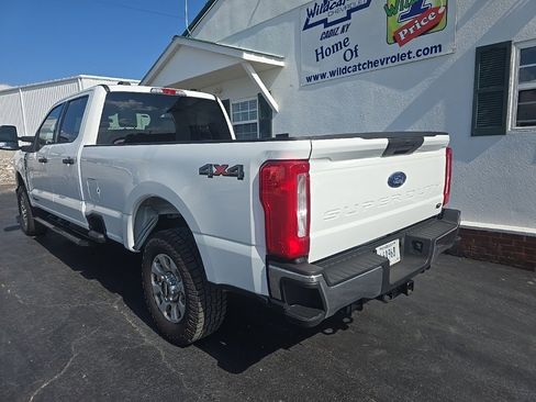 Used 2024 Ford F250 XLT image 6