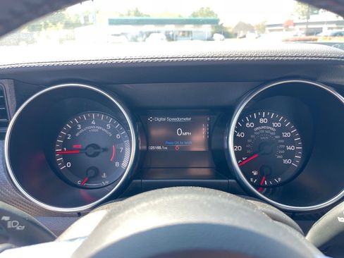 Used 2023 Ford Mustang Coupe image 4