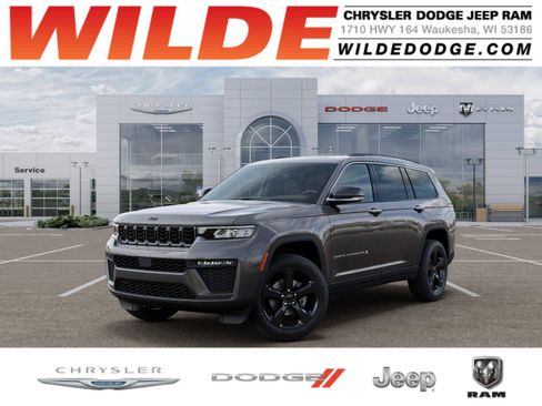 New 2026 Jeep Grand Cherokee L Limited AWD/4WD image 1