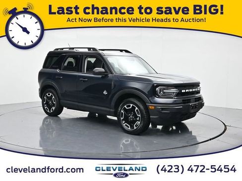 Certified 2023 Ford Bronco Sport Outer Banks w/ Tech Package image 1