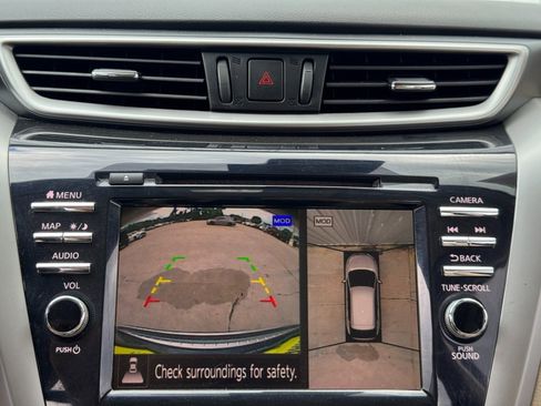 Used 2020 Nissan Murano Platinum w/ Cargo Package image 27