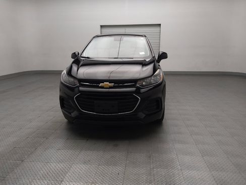 Used 2020 Chevrolet Trax LS w/ Tint and Cruise Package FWD image 15