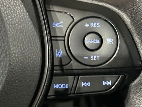 Used 2022 Toyota RAV4 XLE w/ Convenience Package AWD/4WD image 65