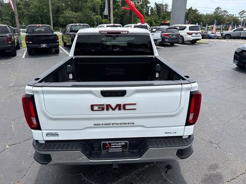 Used 2025 GMC Sierra 1500 SLT RWD image 8