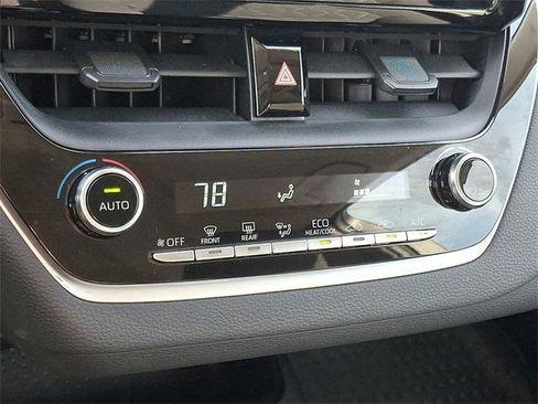 Certified 2022 Toyota Corolla LE image 15