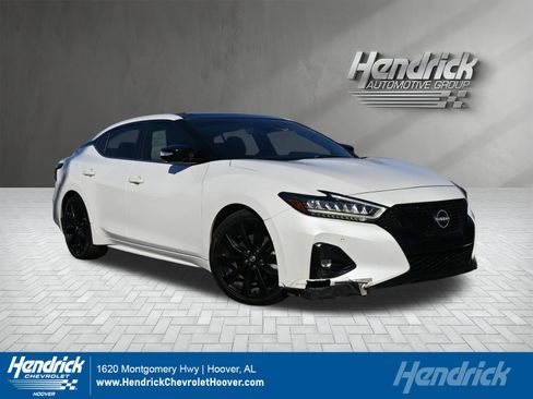 Used 2023 Nissan Maxima SR w/ Sport Mat Group image 1