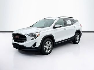 Used 2020 GMC Terrain SLE w/ Driver Convenience Package video 3