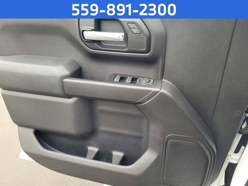 Used 2020 Chevrolet Silverado 1500 Custom Trail Boss w/ Custom Convenience Package AWD/4WD image 12