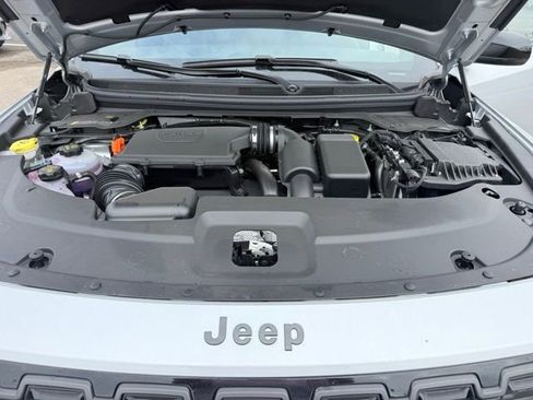 New 2026 Jeep Cherokee Limited AWD/4WD image 27