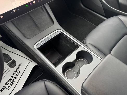 Used 2023 Tesla Model 3 Performance image 14