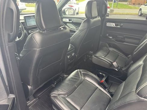 Used 2021 Ford Explorer ST w/ Equipment Group 401A image 23