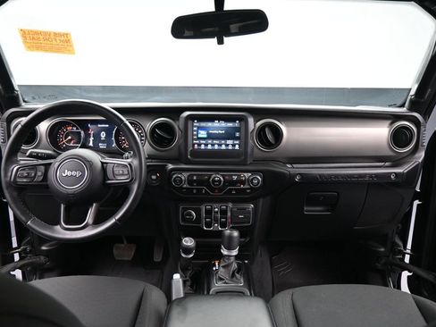 Used 2021 Jeep Wrangler Unlimited Sport AWD/4WD image 18