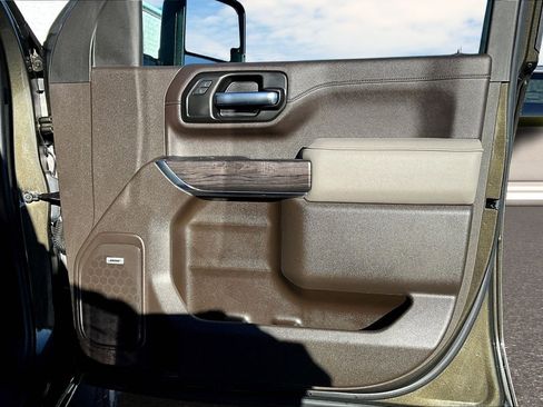 Used 2022 Chevrolet Silverado 3500 LTZ w/ LTZ Plus Package image 20