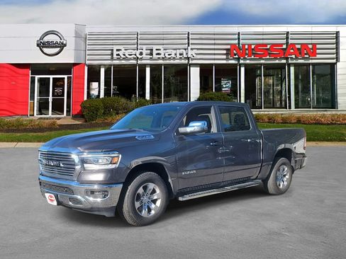 Used 2023 RAM 1500 Laramie AWD/4WD image 5