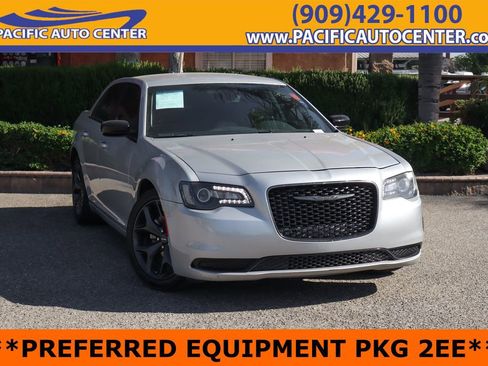Used 2023 Chrysler 300 Touring w/ Sport Appearance Package RWD image 1