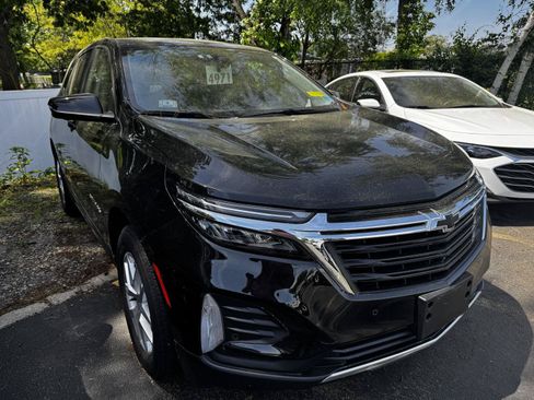 Used 2024 Chevrolet Equinox LT AWD/4WD image 1