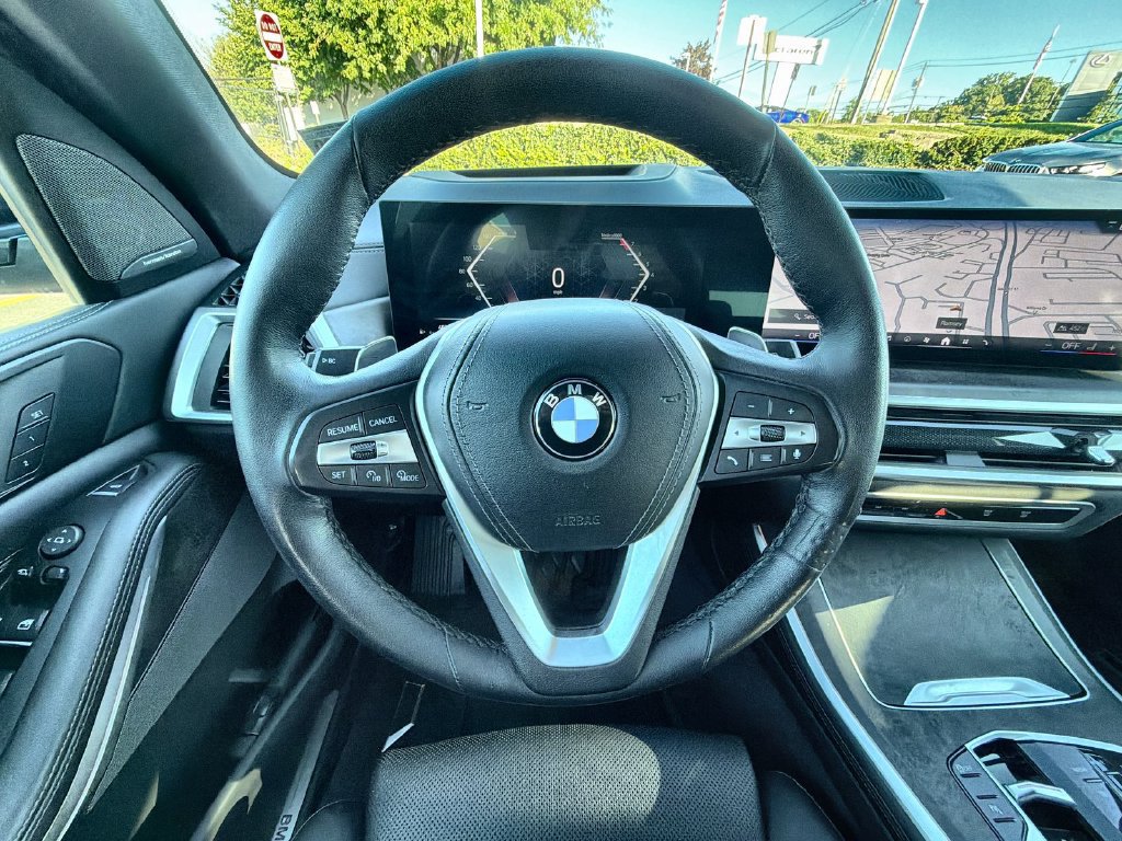 Used 2024 BMW X5 xDrive40i w/ Premium Package AWD/4WD image 23