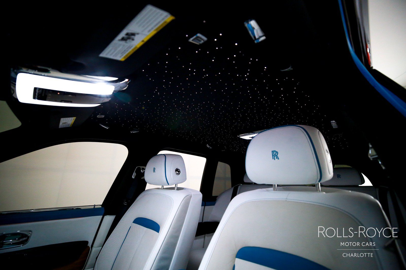 Used 2023 Rolls-Royce Cullinan AWD/4WD image 12