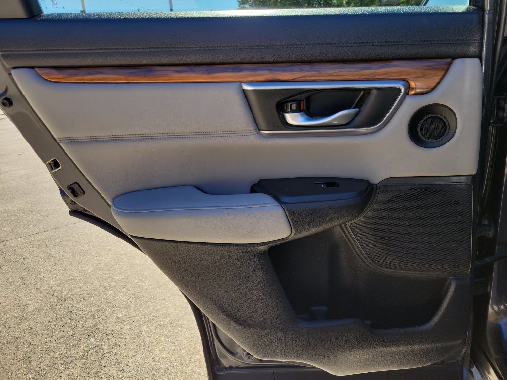 Used 2018 Honda CR-V EX-L image 9