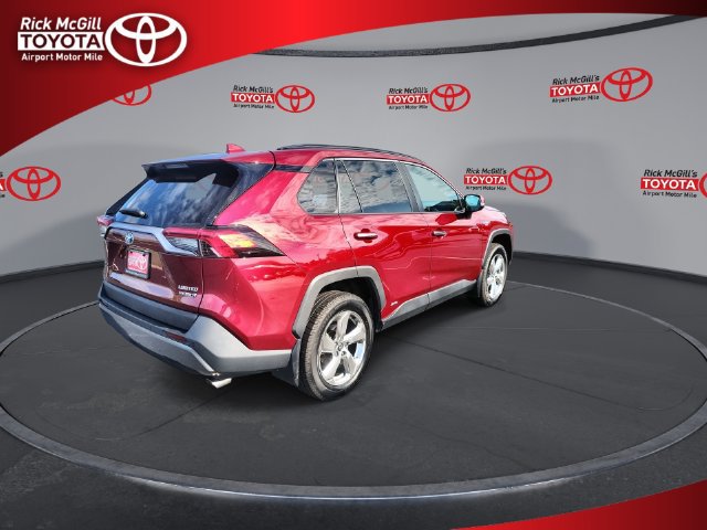 Used 2020 Toyota RAV4 Limited AWD/4WD image 8