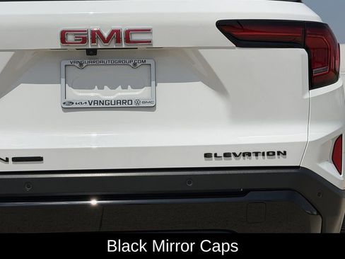 Used 2025 GMC Terrain Elevation w/ Technology Package II AWD/4WD image 9