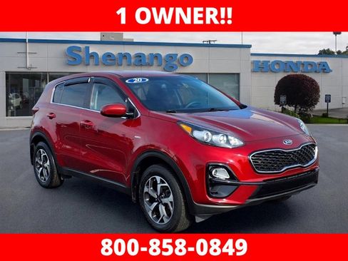 Used 2020 Kia Sportage LX AWD/4WD image 1