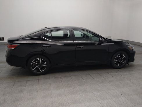 Used 2025 Nissan Sentra SV w/ All-Weather Package FWD image 10