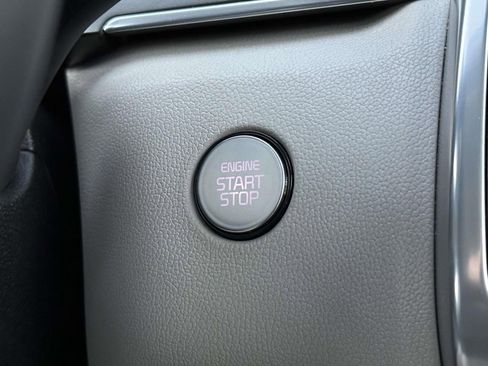 Used 2024 Kia Sorento SX Prestige image 22