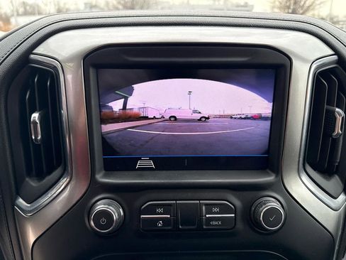 Used 2021 Chevrolet Silverado 3500 LT w/ Convenience Package image 16